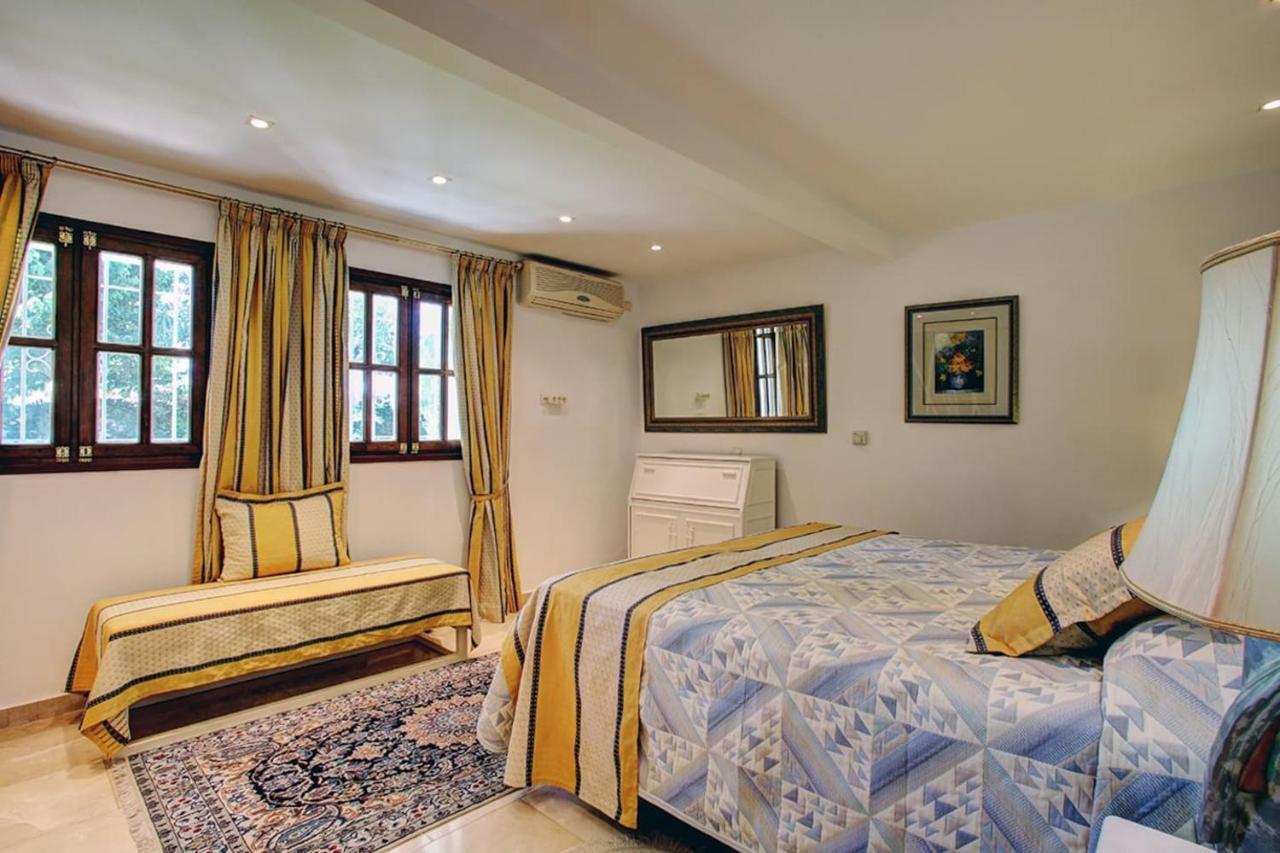 Exclusive Villa Las Palmeras Puerto Banus With Heated Private Swimming Pool, Marbella, Spain Εξωτερικό φωτογραφία
